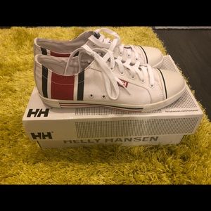 Helly Hansen summer decks